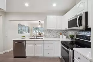 1725 Oakmont Ln, Orlando, FL 32804 - Photo 6