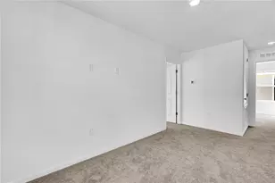 4751 Guinep Ln, Kissimmee, FL 34758 - Photo 14