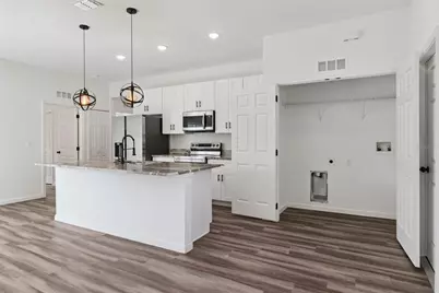 500 Sarasota Place, Kissimmee, FL 34759 - Photo 4