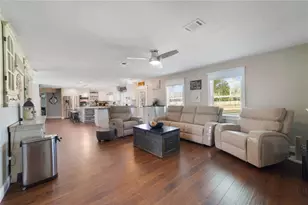 305 Hargrove Ln, Kissimmee, FL 34747 - Photo 8