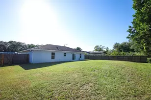 1068 Mayflower Ave, Deltona, FL 32725 - Photo 28