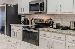 4742 Terra Esmeralda Dr, Kissimmee, FL 34746 - Photo 8