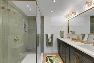 4360 Chatham Dr, Longboat Key, FL 34228 - Photo 32