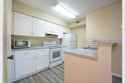 5136 Park Central Drive #215, Orlando, FL 32839 - Photo 6