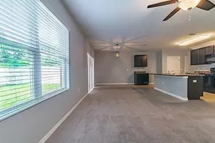 10201 Hawk Storm Ave, Tampa, FL 33610 - Photo 8