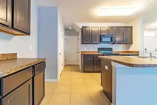 10201 Hawk Storm Ave, Tampa, FL 33610 - Photo 12