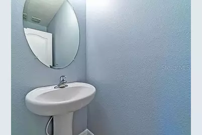 10201 Hawk Storm Avenue, Tampa, FL 33610 - Photo 18