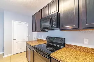 10201 Hawk Storm Ave, Tampa, FL 33610 - Photo 14