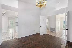 2210 Lake Bay Way, Brandon, FL 33511 - Photo 10