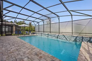 514 Brunswick Dr, Davenport, FL 33837 - Photo 2