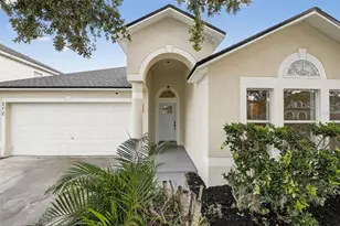 372 Fairfield Dr, Sanford, FL 32771 - Photo 2