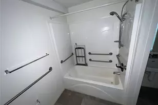 231 W Carter St, Deland, FL 32720 - Photo 6