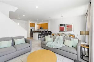 2624 Bugatti Ct, Kissimmee, FL 34746 - Photo 14