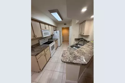 814 Crest Pines Drive #915, Orlando, FL 32828 - Photo 10