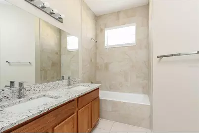 6239 Blue Runner Court, Lakewood Ranch, FL 34202 - Photo 10