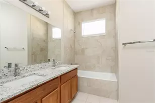 6239 Blue Runner Ct, Lakewood Ranch, FL 34202 - Photo 10
