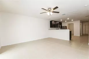 6519 Baikal Pl, Lakeland, FL 33805 - Photo 4