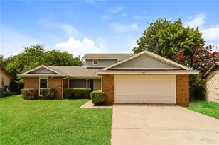 510 Lisa Ln, Brandon, FL 33511 - Photo 1