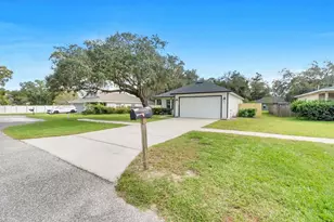 570 E 5th St, Chuluota, FL 32766 - Photo 32