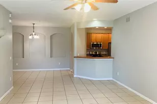 3025 Greystone Loop, Kissimmee, FL 34741 - Photo 4