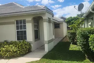 2675 Arborwood Rd, Davie, FL 33328 - Photo 2