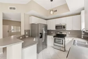 8914 SW 222nd Terrace, Cutler Bay, FL 33190 - Photo 4