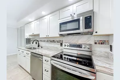 5249 Vineland Road, Orlando, FL 32811 - Photo 16