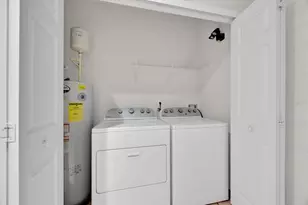 8343 Bella Tierra Ct, Davenport, FL 33896 - Photo 6