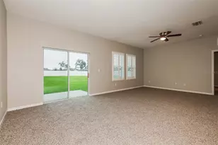 730 Garden Oaks Sq, Seffner, FL 33584 - Photo 6