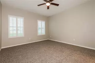 730 Garden Oaks Sq, Seffner, FL 33584 - Photo 10