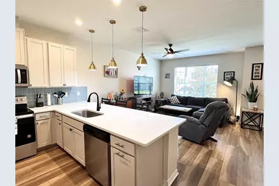 2152 Valencia Blossom Street, Clermont, FL 34711 - Photo 8