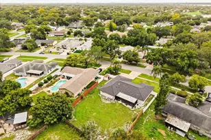 8607 Sandberry Blvd, Orlando, FL 32819 - Photo 36