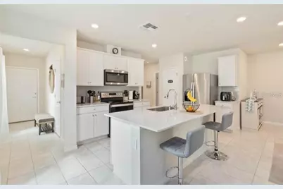 17391 Million Lakes Court, Clermont, FL 34714 - Photo 10