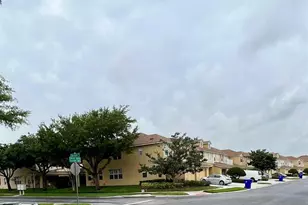 2992 Langdon Ln N, Kissimmee, FL 34741 - Photo 6