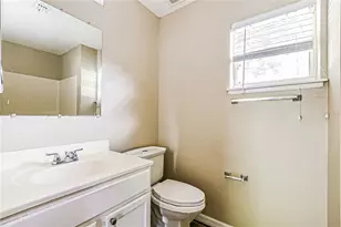 822 Del Prado Dr, Kissimmee, FL 34758 - Photo 10