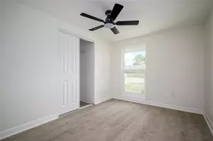 1200 Grantwood Ave, Clearwater, FL 33759 - Photo 14