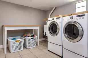 1713 Hourglass Dr, Orlando, FL 32806 - Photo 14