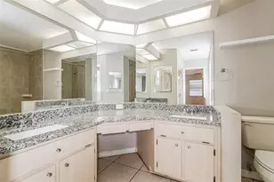 8461 Red Roe Dr, New Port Richey, FL 34653 - Photo 14