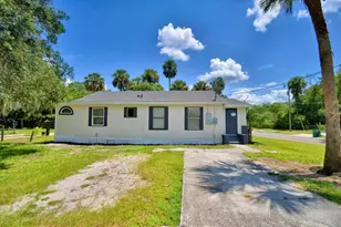 1104 E 8th St, Sanford, FL 32771 - Photo 1