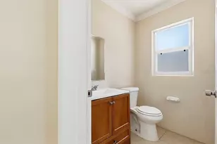 1300 79th Ave N, Saint Petersburg, FL 33702 - Photo 40