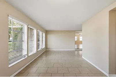 1300 79th Avenue N, Saint Petersburg, FL 33702 - Photo 16