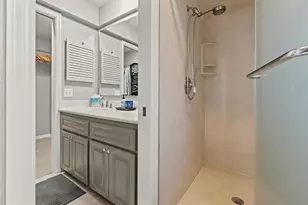 927 Wald Rd, Orlando, FL 32806 - Photo 32