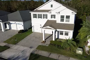 3059 Beaver Creek Dr, Kissimmee, FL 34746 - Photo 2