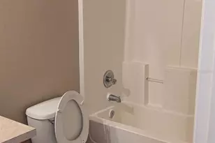 604 Captiva Cir, Kissimmee, FL 34741 - Photo 8