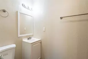 1411 N Powers Dr, Orlando, FL 32818 - Photo 14