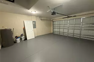 294 Malauka Run, Ocklawaha, FL 32179 - Photo 4