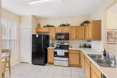 5702 Delorean Drive, Kissimmee, FL 34746 - Photo 4