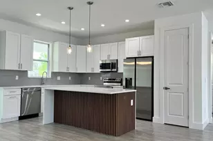 4661 Fairlane Dr, North Port, FL 34288 - Photo 20