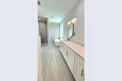 4661 Fairlane Drive, North Port, FL 34288 - Photo 8