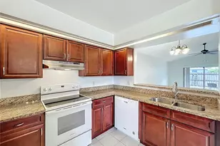 13131 Los Angeles Woods Ln Ln, Orlando, FL 32824 - Photo 4